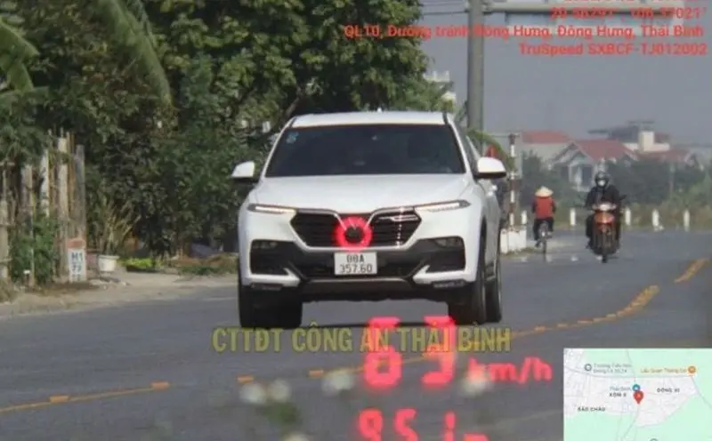 4r8xmm 00 Phat Nguoi Lang S 02