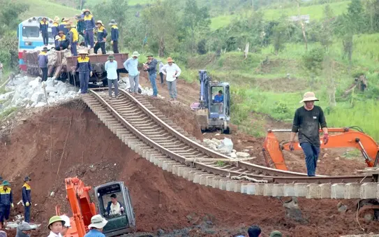 4rjfh3 z720438594024989edb545a3bc3313f79b2d92b0658e0b 1762657486444858954936 94 0 1694 2560 crop 17626581321012141000257