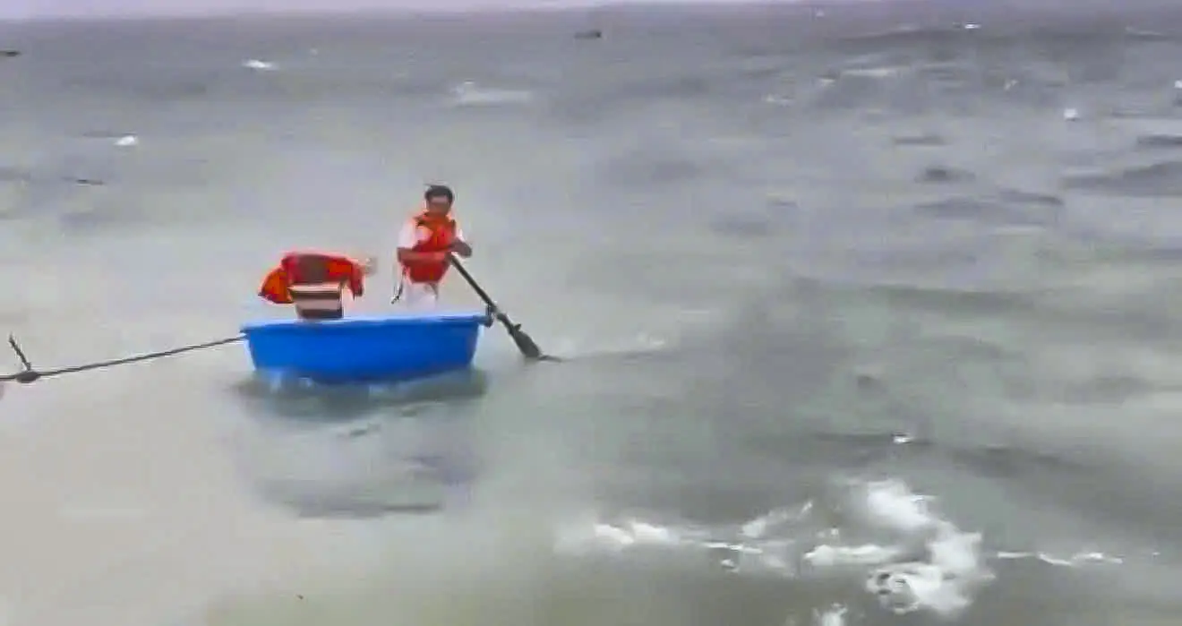 7uqivf z7201658192414a6e84e3596c13a8c50ccc2e30e1152d6 1762576284086548059991