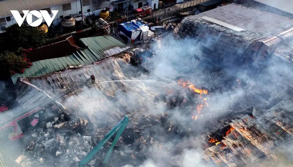 8p9y33 chay o phutho5