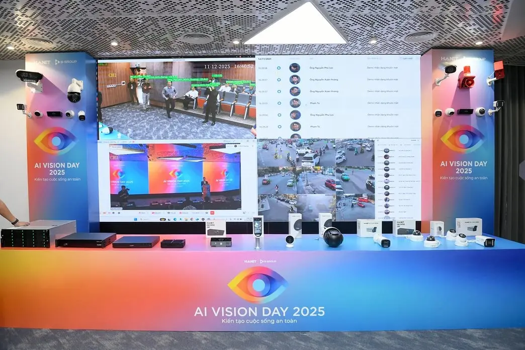 9q90qg 8 1 1763010762431 1763010762688928232699