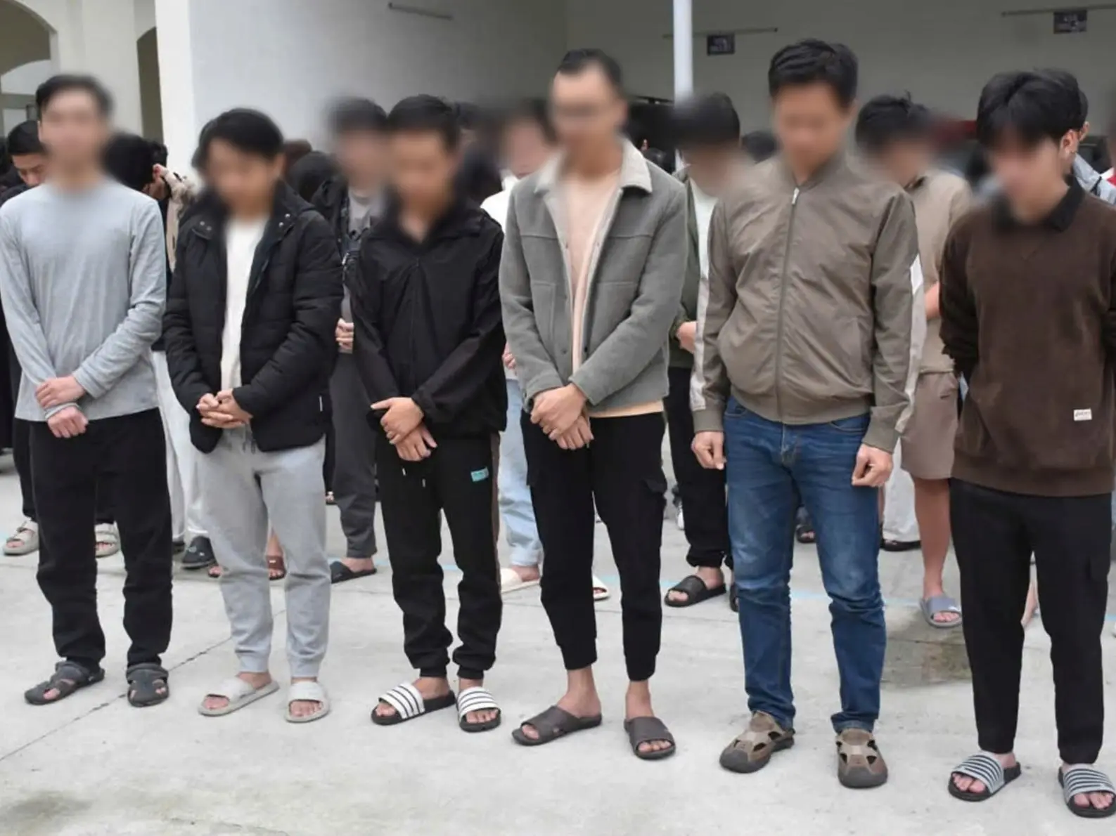 9ycj3n point blur nov272025 124925