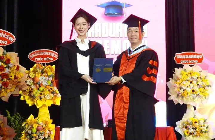 ae72o9 hoa hau bao ngoc 16003009