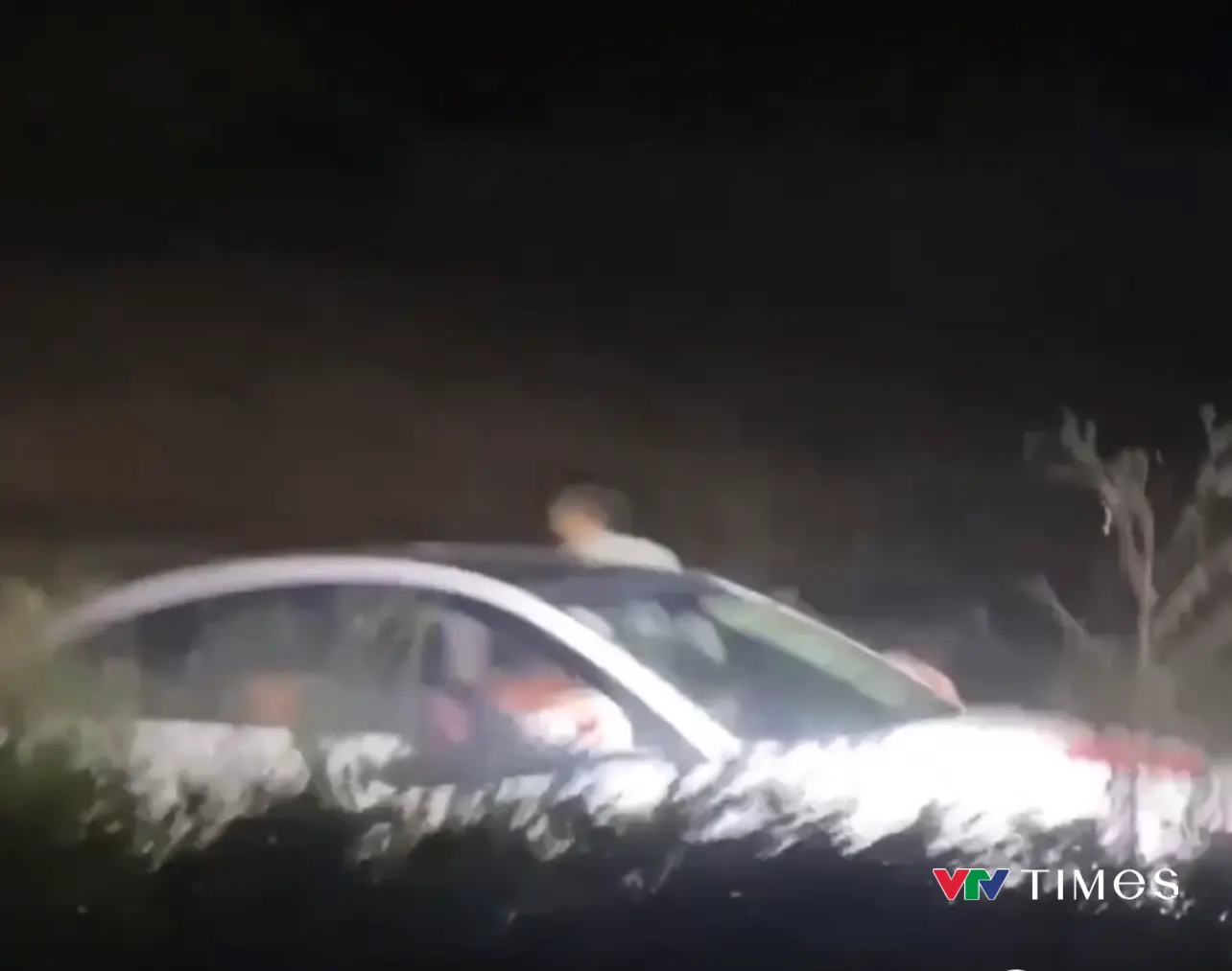 ag4u74 package media 28241852503717558382531