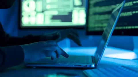 am9lr6 tan cong mang getty 1721377678409460275267