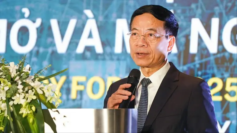 c2iw8e bo truong nguyen manh hung ma nguon mo 6486 1908