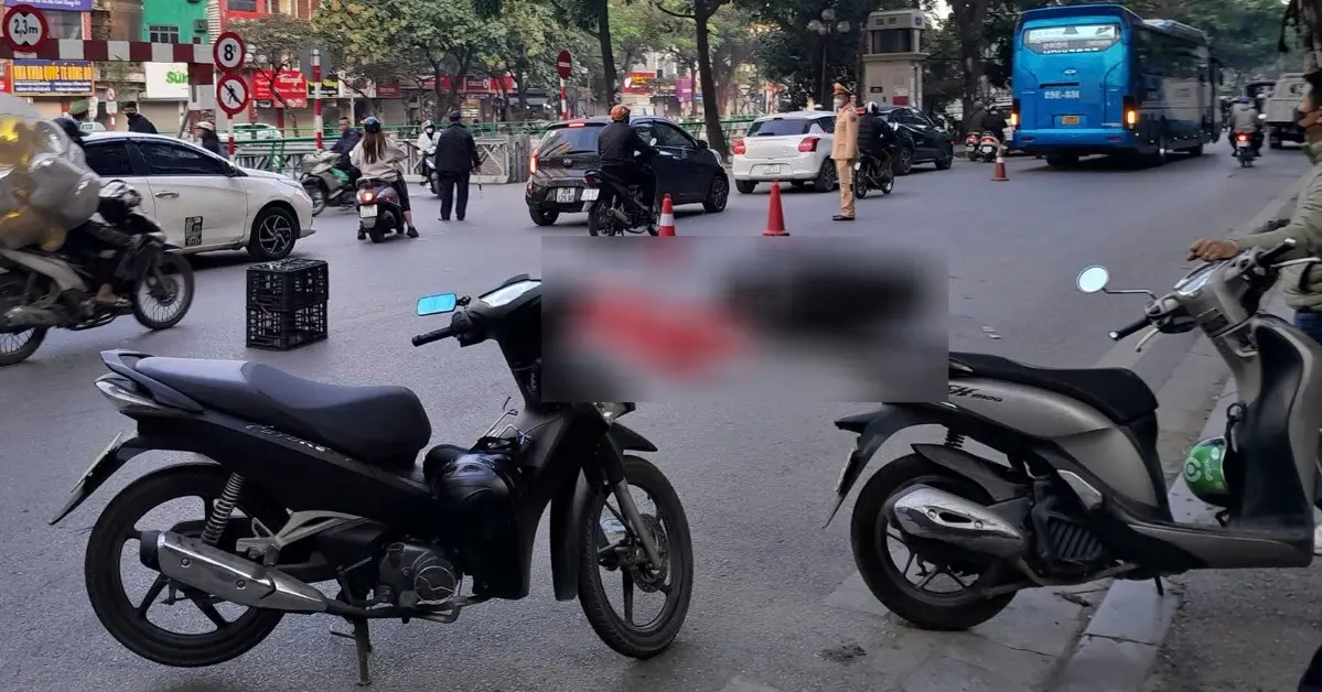dqtn6x nguoi phu nu tu vong sau va cham voi xe khach o ha noi 1204