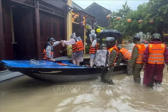 ectdtg cdnmedia.baotintuc.vn upload c2tvplmdlosdblsn03qn2q files 2025 10 27 ctqh mua lu da nang