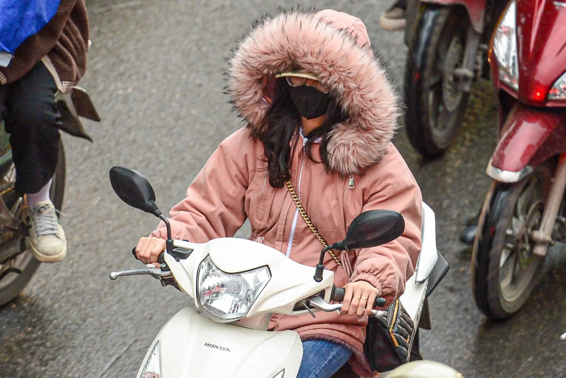 er1lre mien bac tiep tuc don khong khi lanh 1761361491543860199491