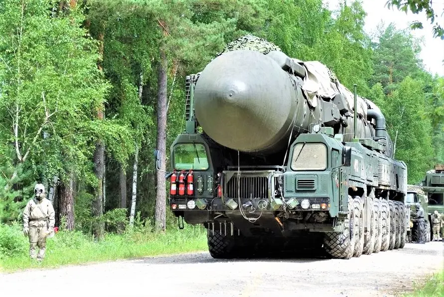f81q0k 1 russian mobile icbm summer rcinet.ca