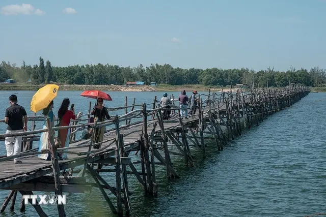 gu1jyy image 70 17625157457681879523937