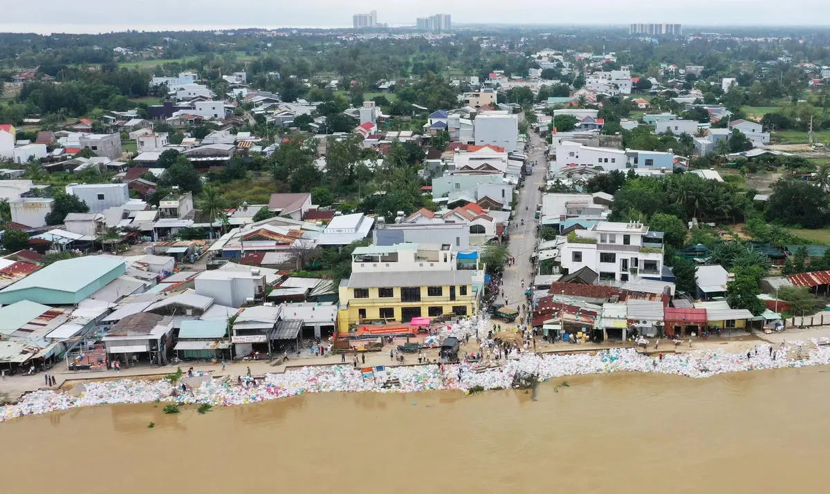 h69yg0 a6435d01 7978 49fd 9ebb f76f3cc2170f