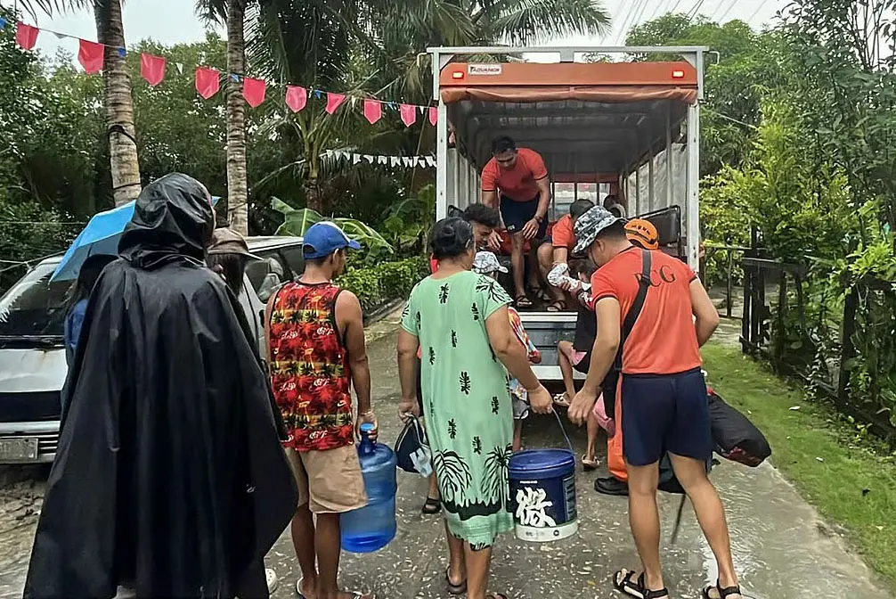 i4dxg8 philippines so tan bao Kalmaegi