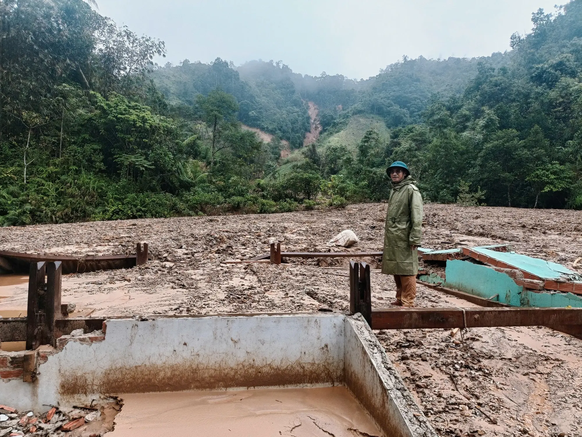 j99izc z7181553451758690badf95383387b43ed93fb7ea36783 1762087018302773559657