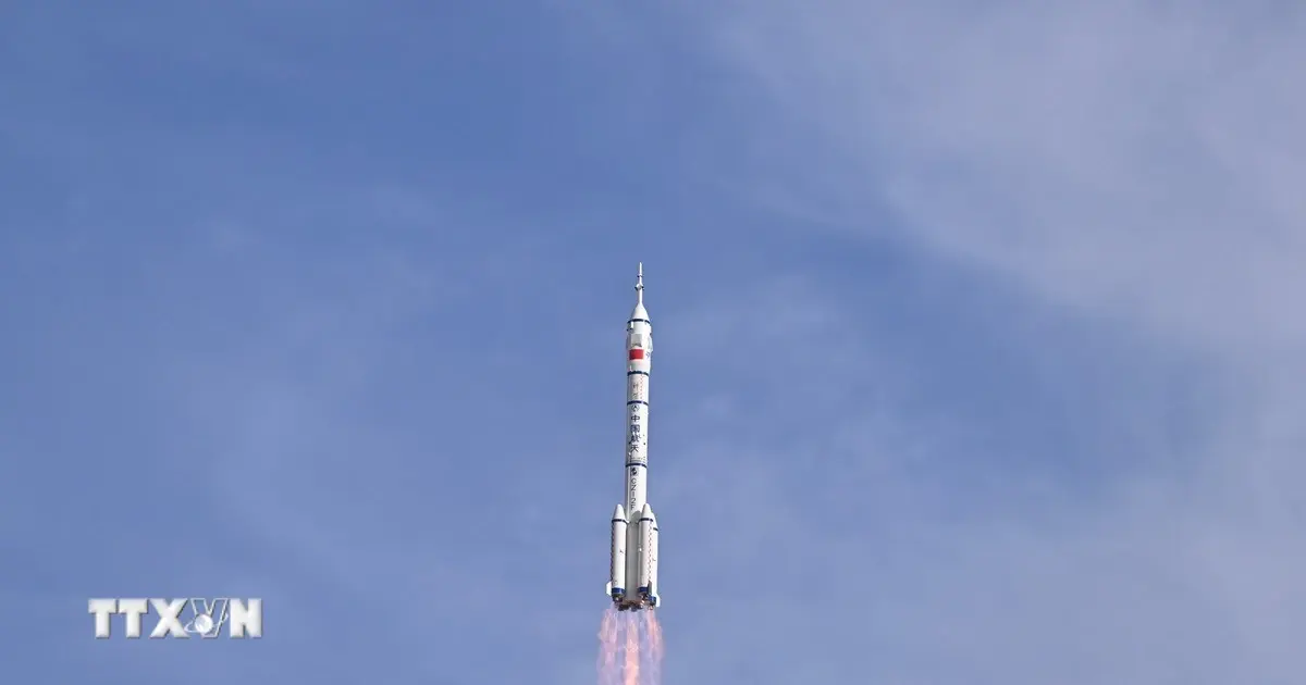 jjfzbu than chau 20 resize