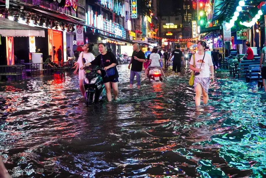 kv8gn8 PhotayBuiVien 9 1762606793