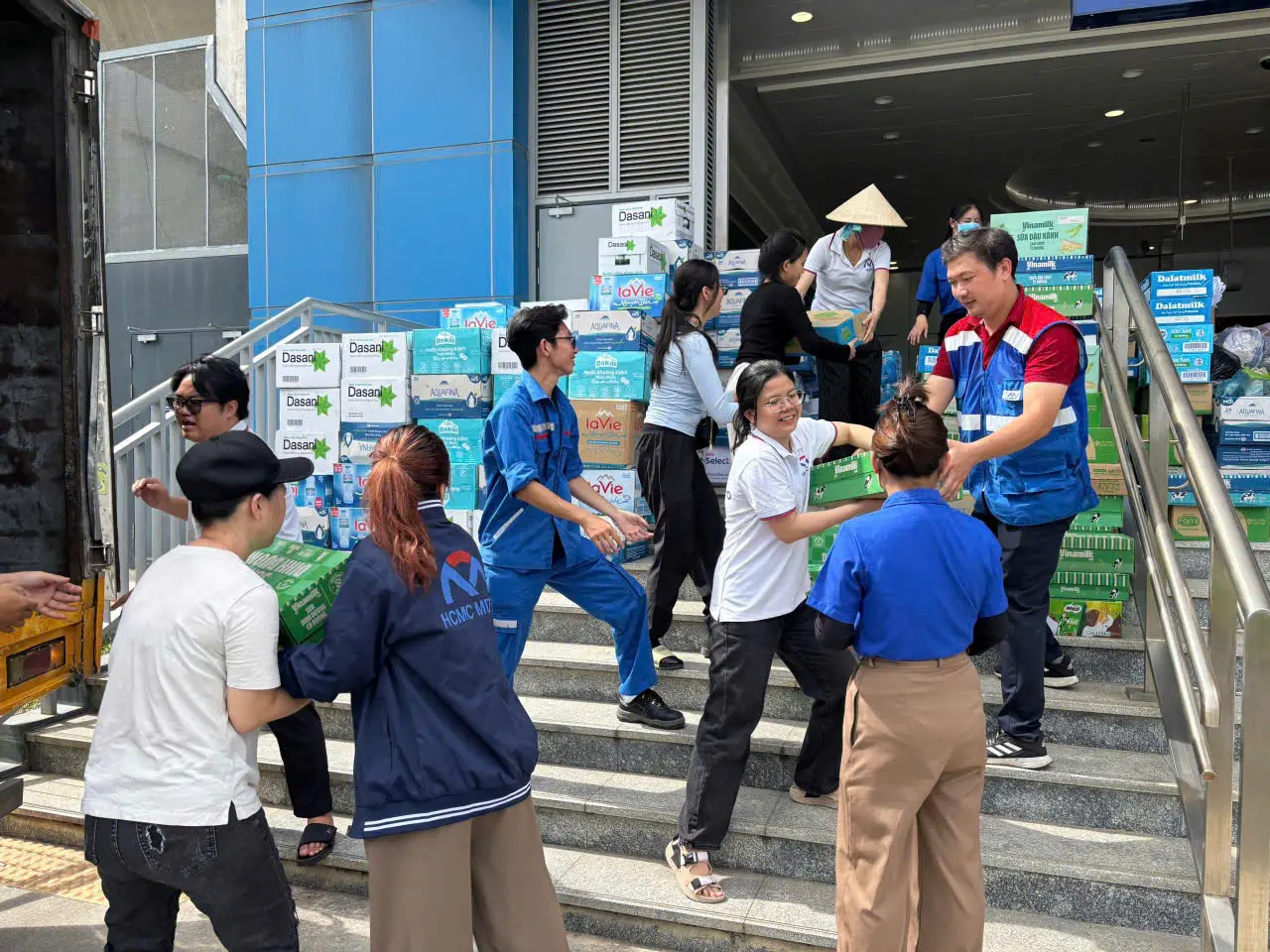 l4k1fo z7254587948506295e3098b110d7d332fa61b3355088c3 1763897491825842389912