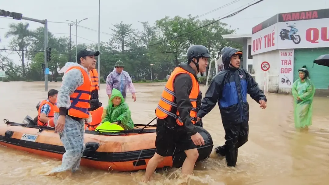 lunom6 vid 20251120 121134.mp4.00 00 03 08.still001 20251120164330