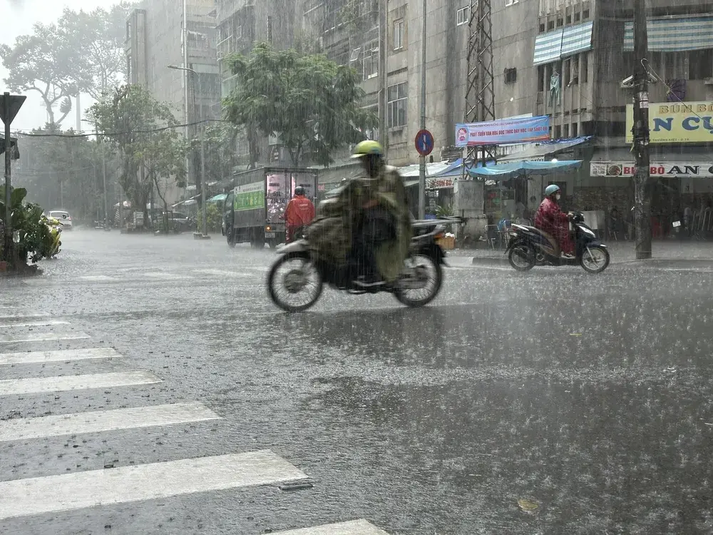 mcgcjs thoi tiet bao so 15 ap thap nhiet doi 3676 1132.jpg