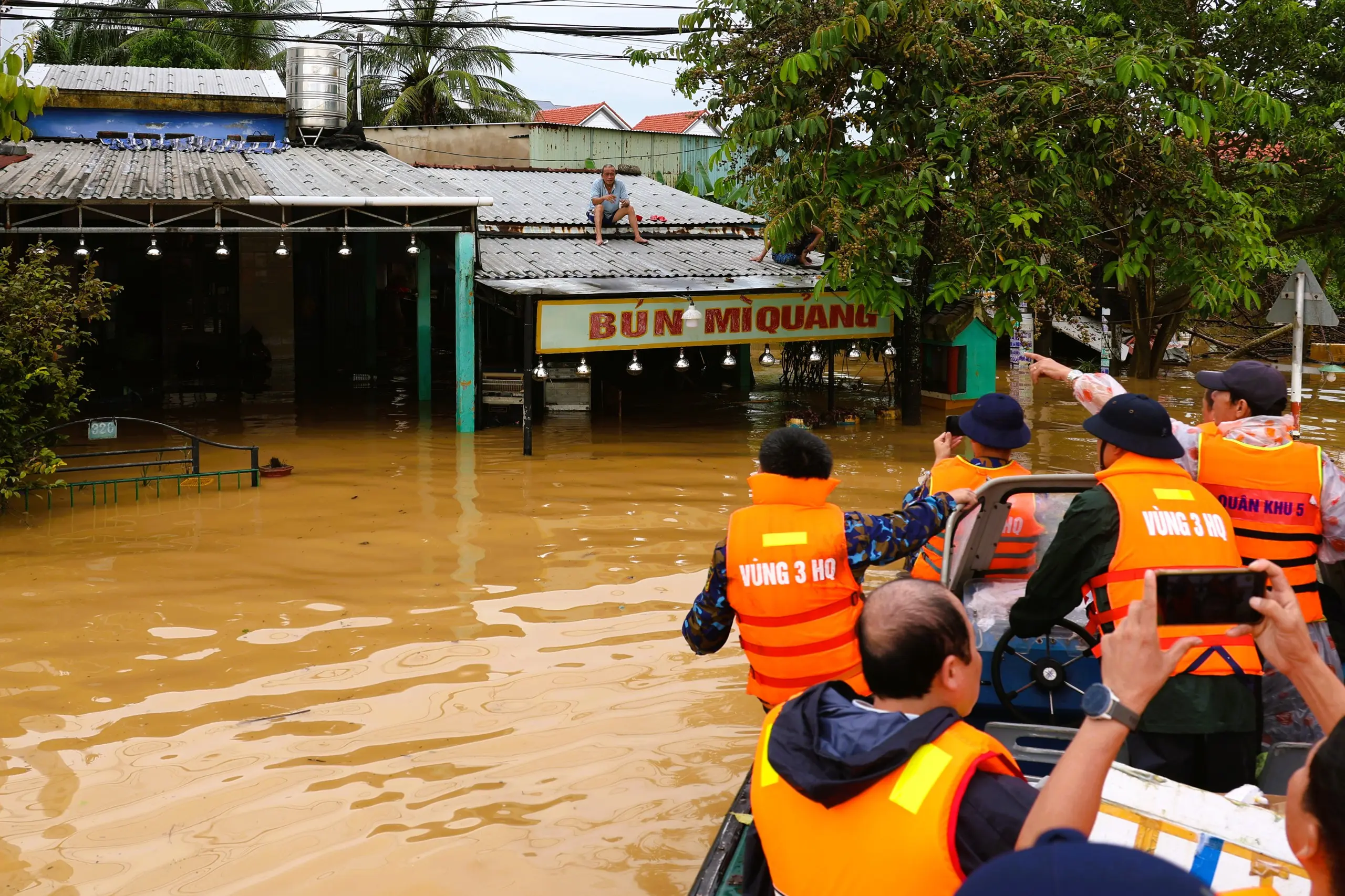 ny35w4 1 17618994529412051574617