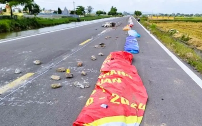 ovu98h anh 17627384064591726504189 0 0 726 1162 crop 1762738535794777842