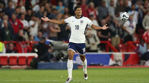 phong cach thi dau cua jude bellingham