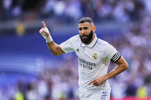 phong cach thi dau cua karim benzema