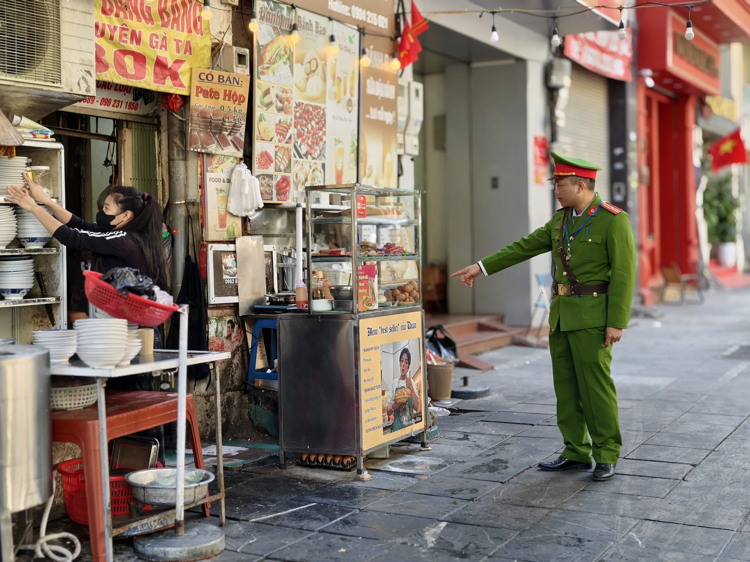 q4bkrb vnapotalhanoiquyetlietxaydungphuongmauvevanminhdothi8436493 17642294150121824598974