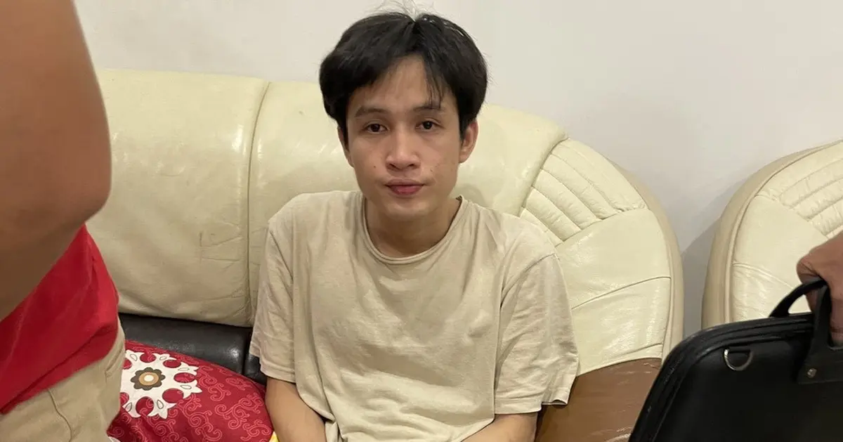 qe3oox z710045464572747b2d6894595730f07bc95a221ae99cd 17636258300131487784735 152 0 655 960 crop 1763625896964160454732