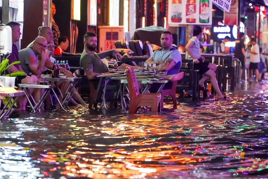 rk5qrb photaybuivien 15 1762607002 1762607008 1762607253