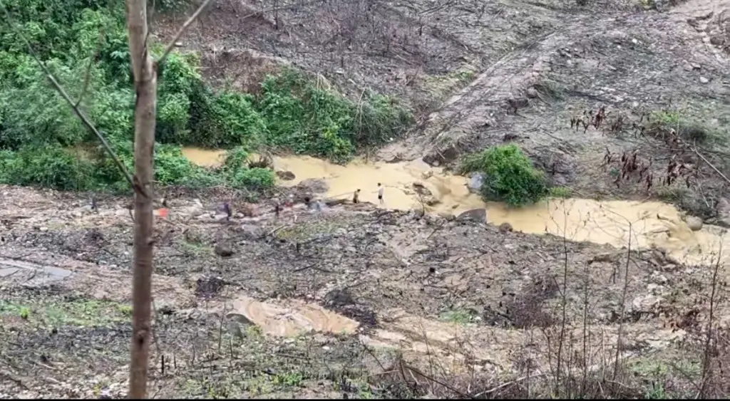 ry6k6j z7183949990619 2f4c9815264c9df362c45bbd11cc977920251103123258