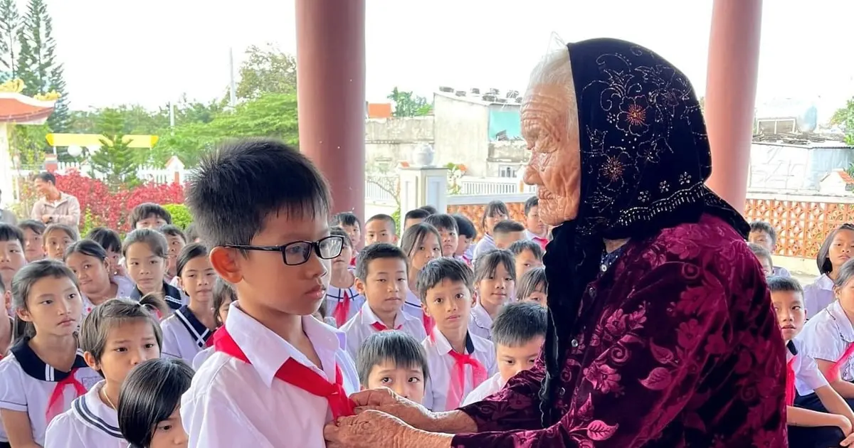 sexu5f images.baoquangnam.vn storage newsportal 2024 1 23 155107 me vnah deo khan qua