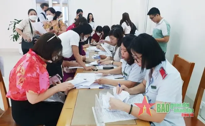 sjl55f bao 20hiem 20xa 20hoi