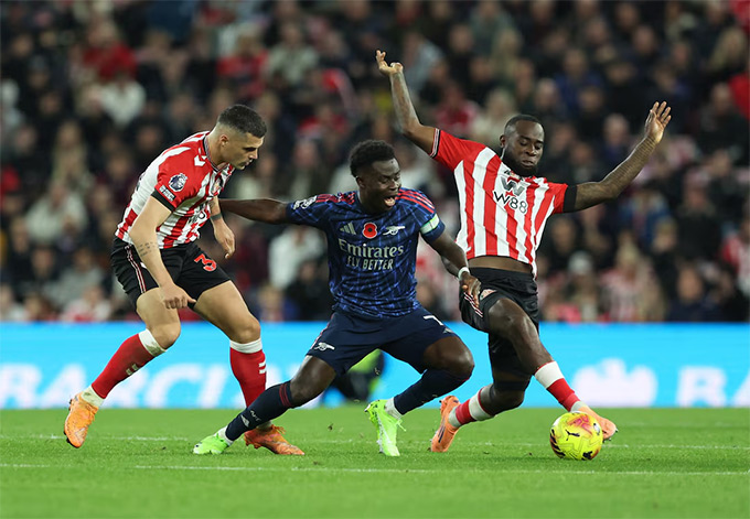 sunderland vs arsenal hoa