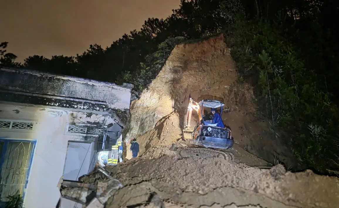 t8clht cuu ho lam dong 1 17635665719942147333613