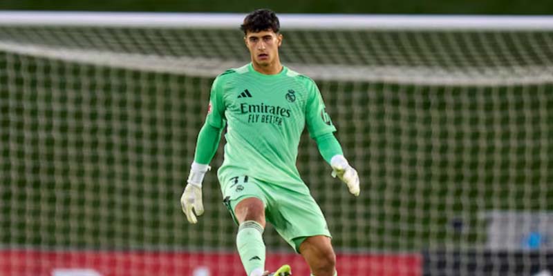 thu mon javi navarro