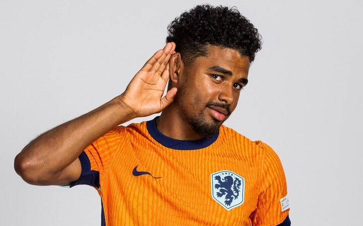 Tiểu Sử Cầu Thủ Ian Maatsen