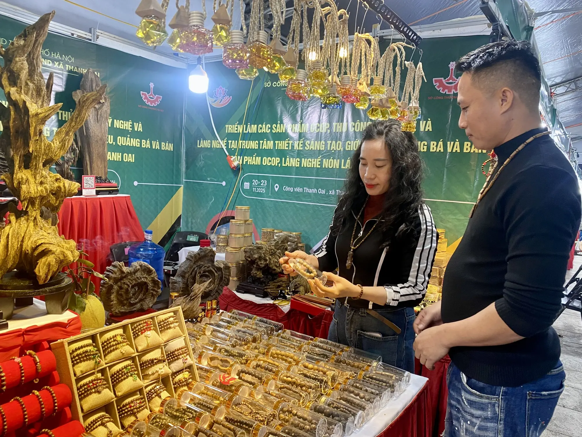 uwcvo3 z724535394422770ce906f75ab711f0a639486ca1463b8 17636434450231442696562