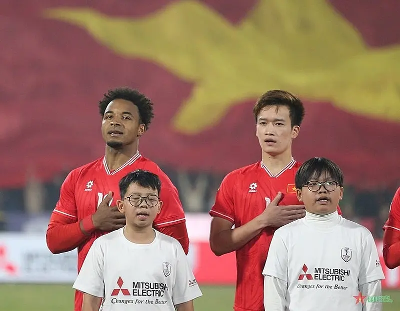 v25kmr 0435 image 2025 11 01T140258.759