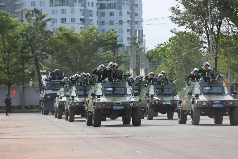 vr14xk dien tap chong khung bo 192.jpg