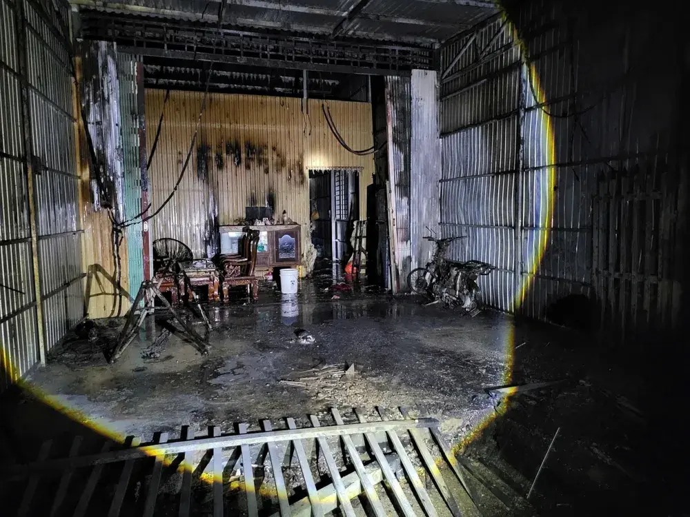 vrl9k2 dien trung the chay dong thap 3049 7108.jpg