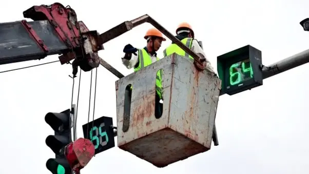 wf0ztb lap den tin hieu giao thong 2