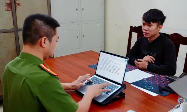 x9c2uc trom cap may tinh 061125 132349