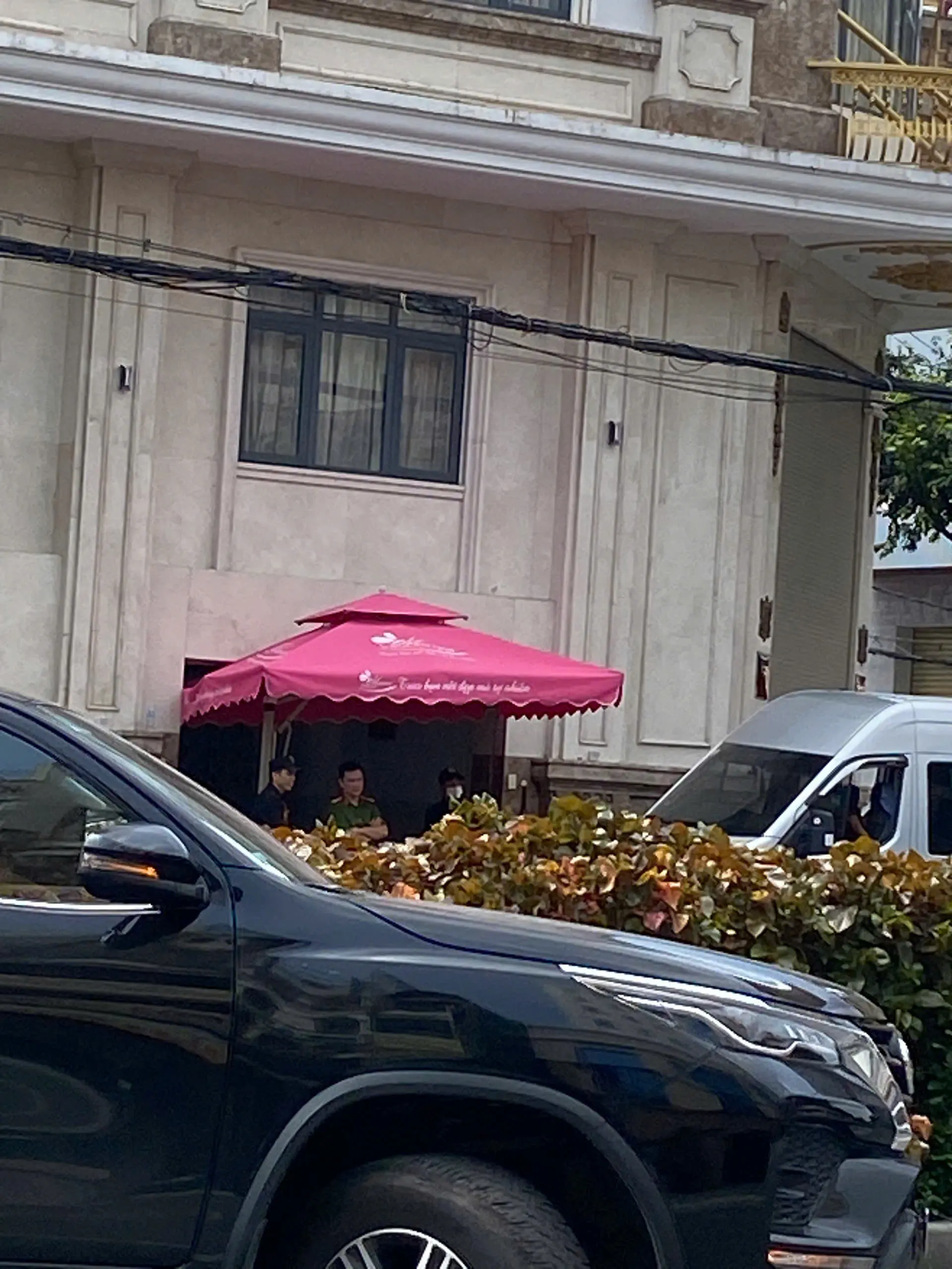 xtm10t anh 2 17630117827011153470932