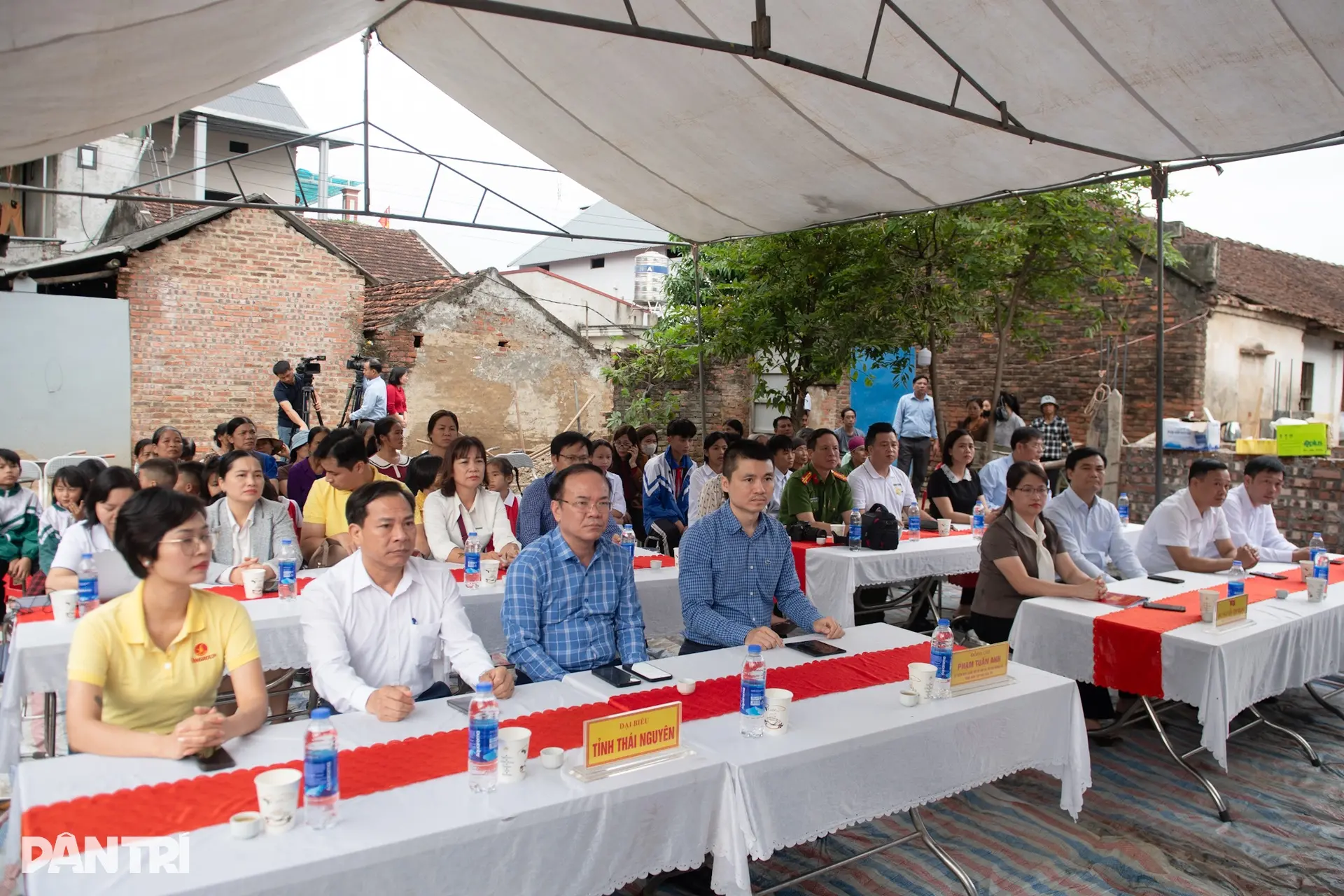 zsl4ip khoi cong nha phu binhthanh dong 24jpg 1762877552678