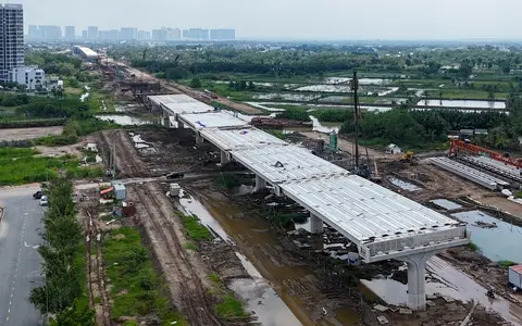 17in0k dji202507041029030368d 1758193466278191002669 0 0 1600 2560 crop 1758193511322742499190