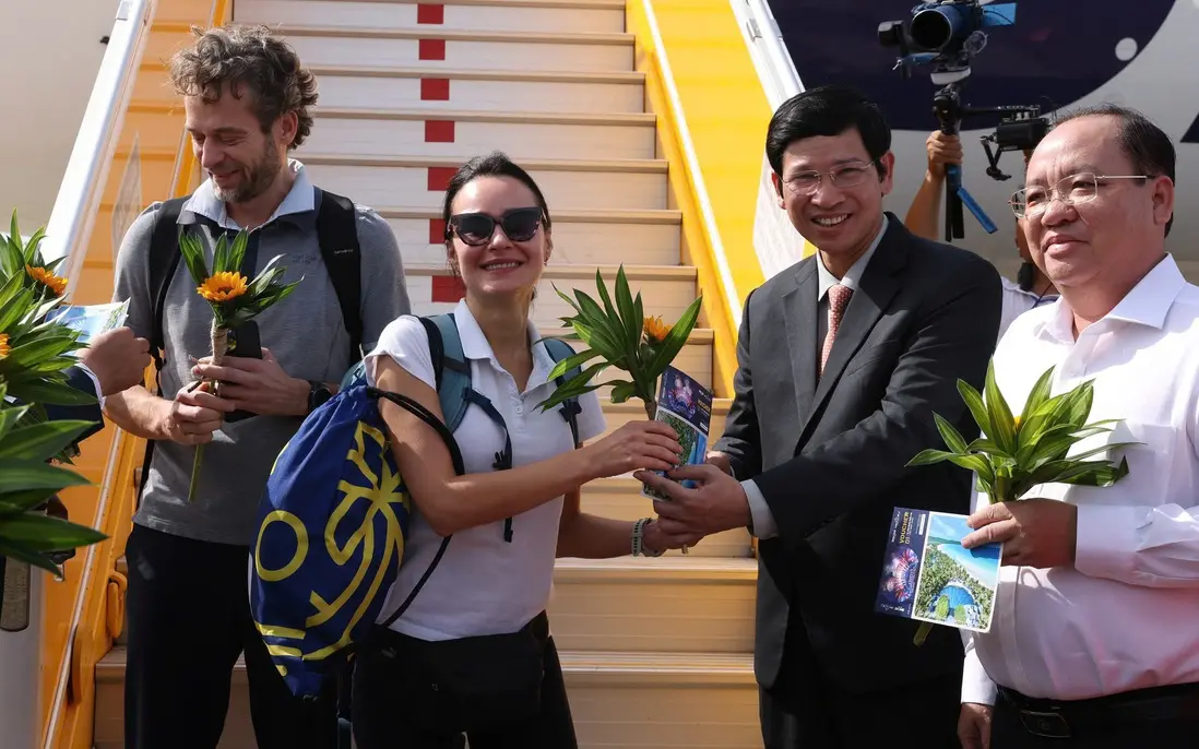 6mde9l khach 20 trieu 1765808336650366282800 277 463 1588 2560 crop 176580836309654180436