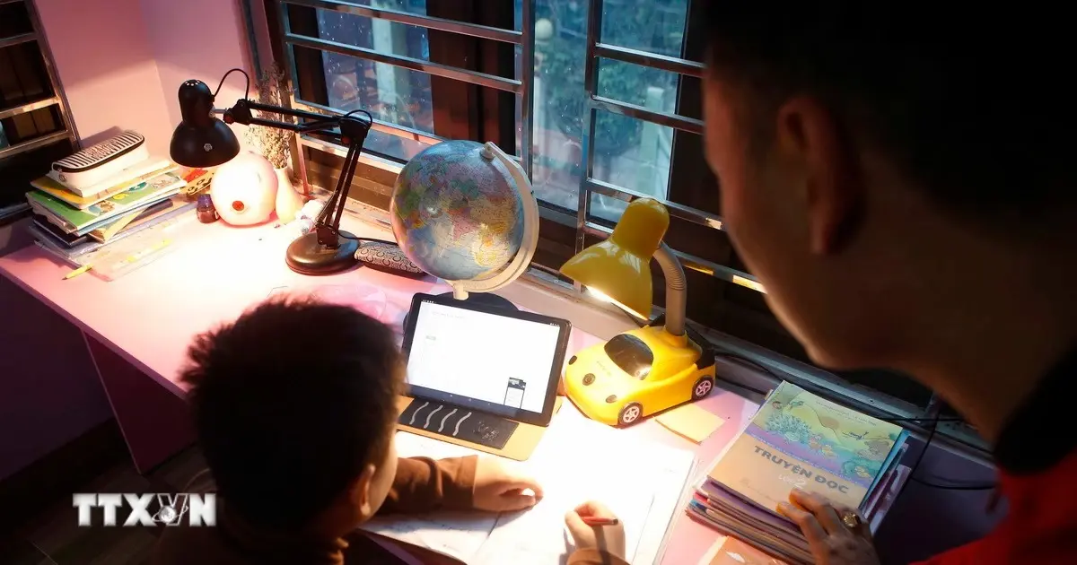 7rc23t hoc truc tuyen