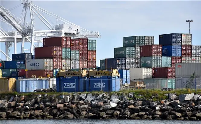 8eb02k thue quan 121225 11 20251212123030