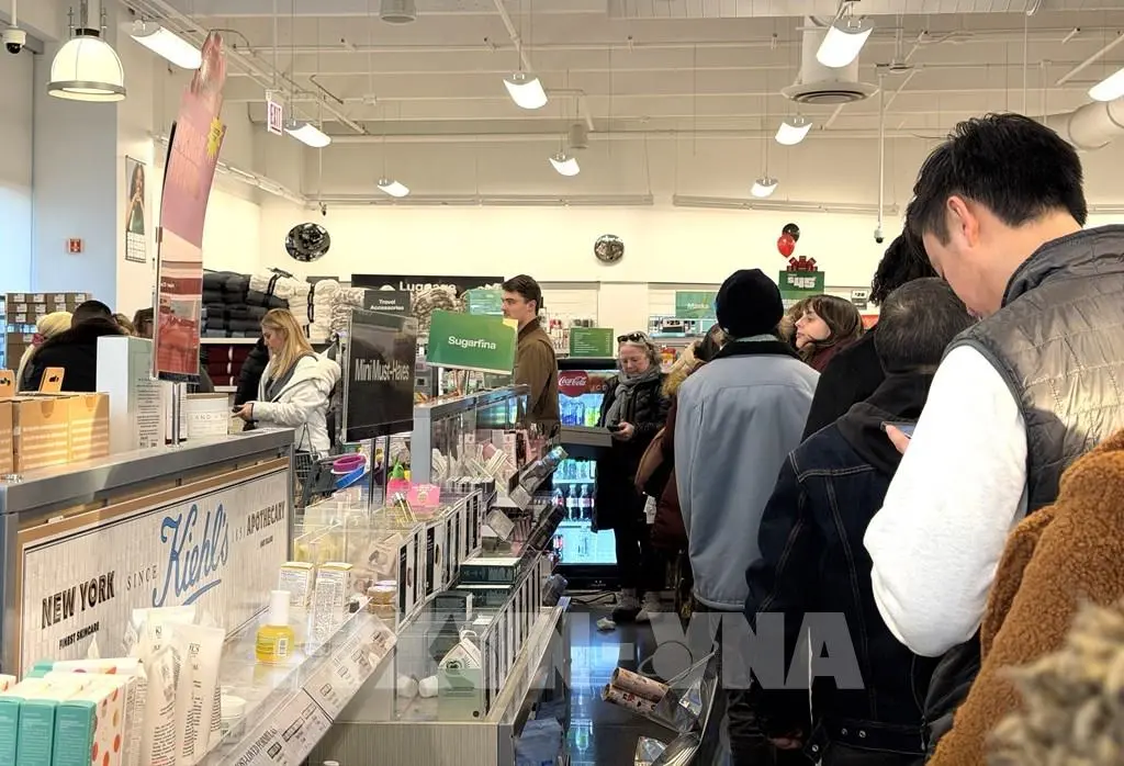 8maycf 110557 my doanh so cyber monday du kien va n tang bat chap no i lo lam phat